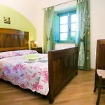 La Coccinella Alloggio per agriturismo Valfabbrica